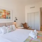 Unique 2 Bdr Apt Sea View Baixa Alfama D